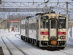 深川駅の留置線上のキハ54形