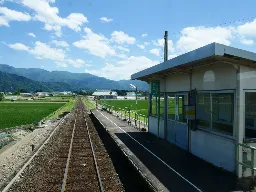越前田野駅と夏の思い出