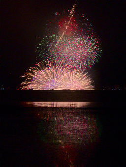 諏訪湖花火大会 スターマイン
