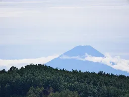 信濃境駅から見た富士山